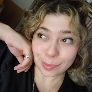 Meet your Posher, Ariel